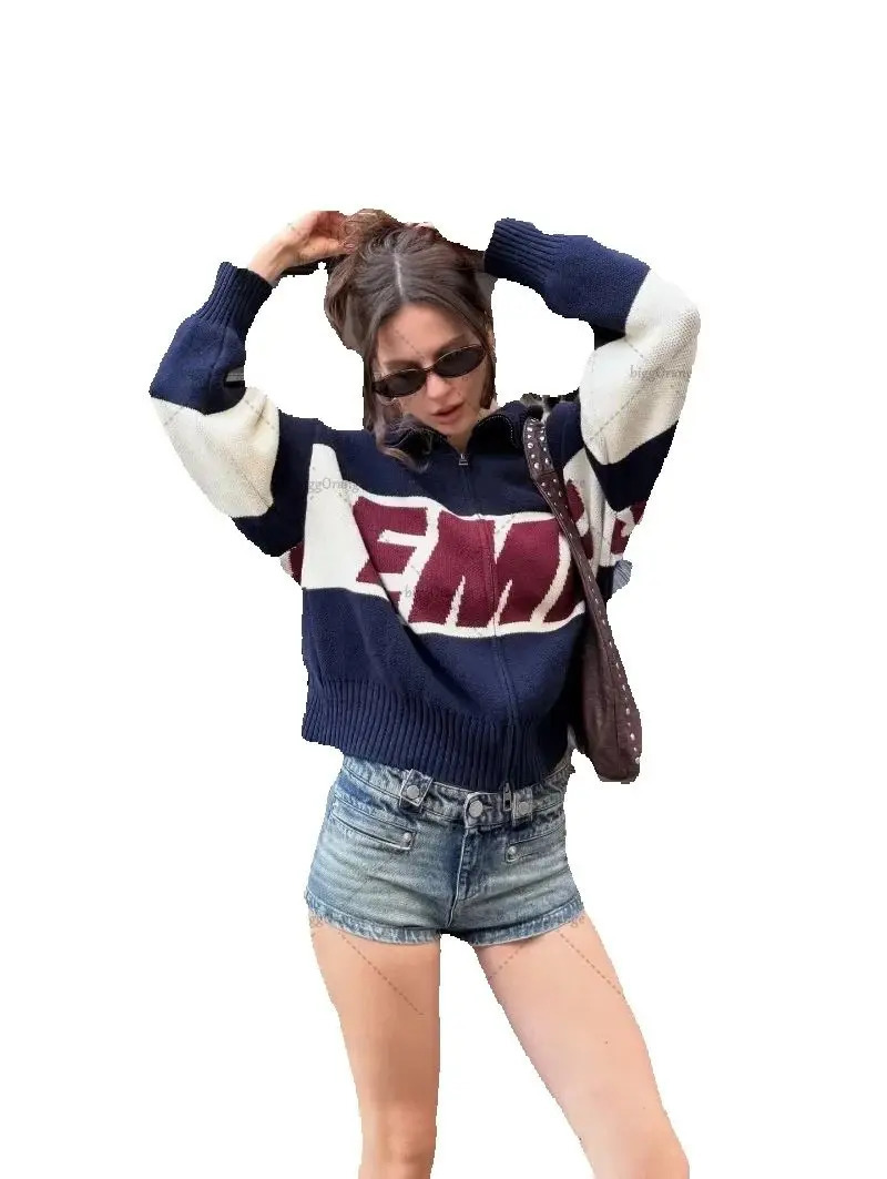 Y2K Trendy High Street Harajuku Zipper Sweater Men American Retro Streetwear 2025 Autumn and Winter Warm Knitted Cardigan Women 251029