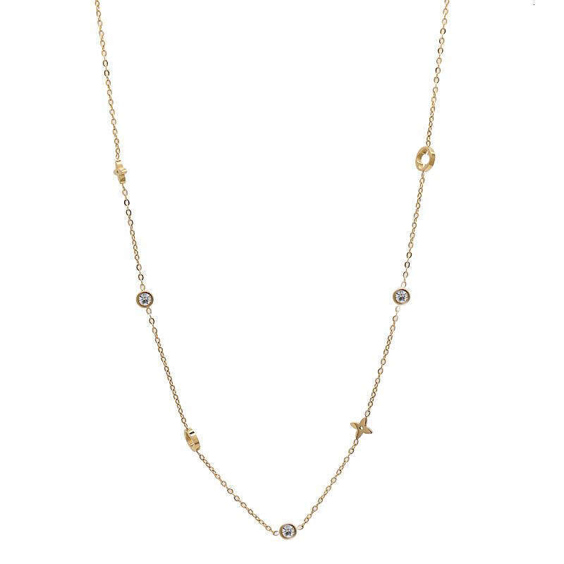 French Style Light Colorful Dia Four-Leaf Titanium Steel Bracelet for Women Exquisite High-End New Elegant Hollow Flower Set