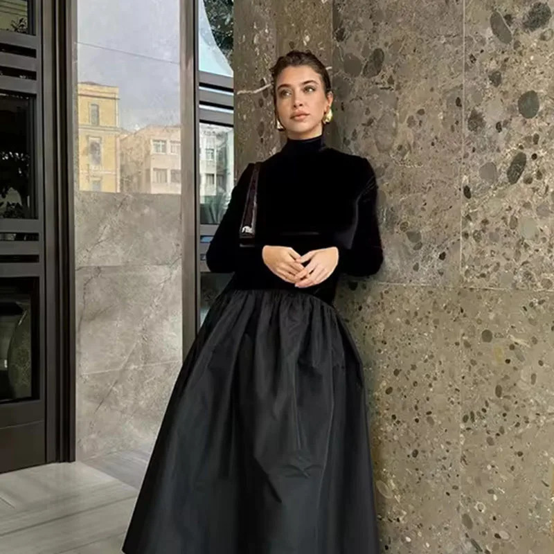 Fashion Velvet Patchwork Maxi Dress Women Elegant HalfHigh Collar Evening Party Vestidos Long Sleeve Black Dresses 251027