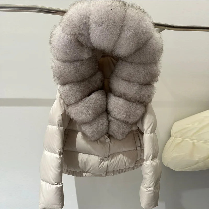 French Elegant Casual Fox Fur Collar Hooded Down Coats Fashion Versatile Thickened White Duck Down Short Jackets Women Winter 251028