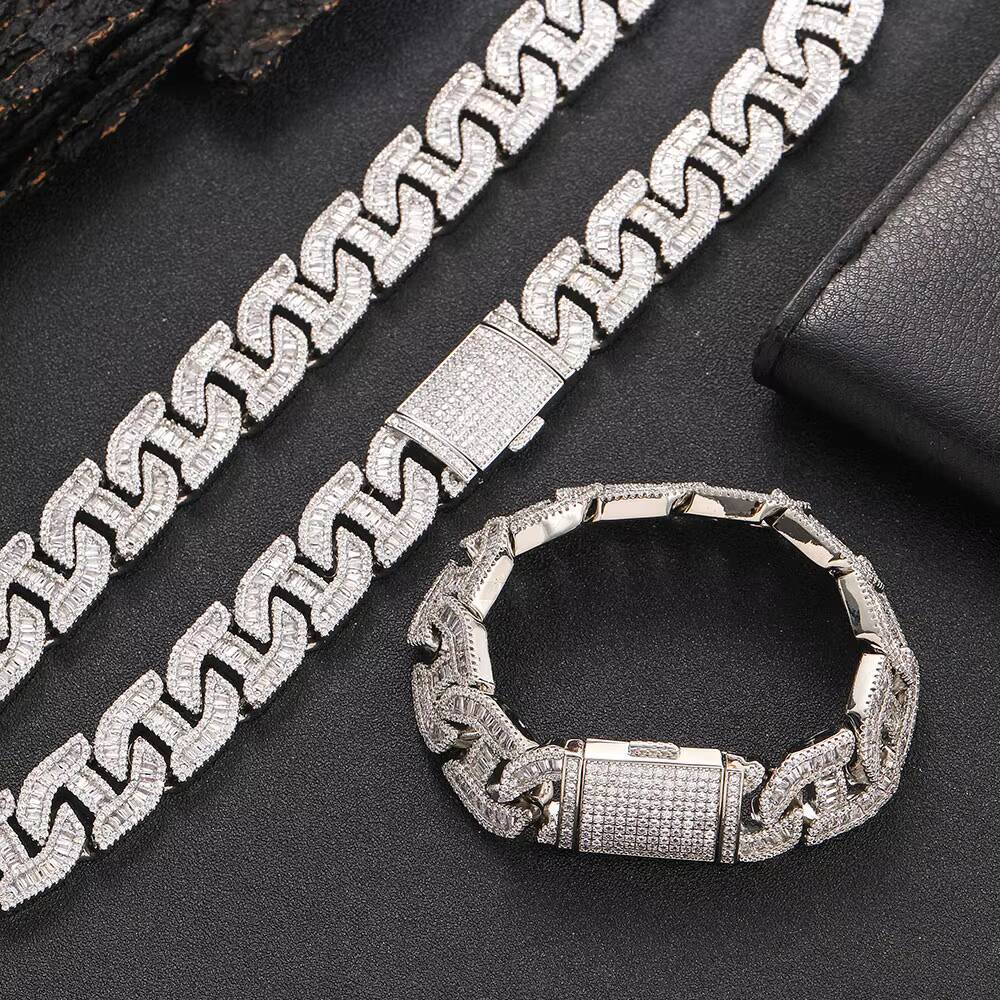 Custom Iced Out Cuban Link Chain Hip Hop Necklace Bling Baguette Diamond Cuban Chains Designer's style