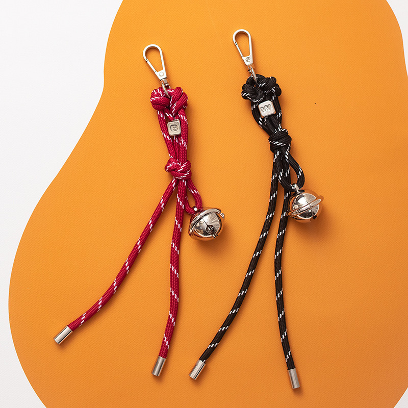 Knitted bag accessories, schoolbag pendants, versatile decorations, retro pendants, keychains, high-end and trendy bag pendants ddmytues