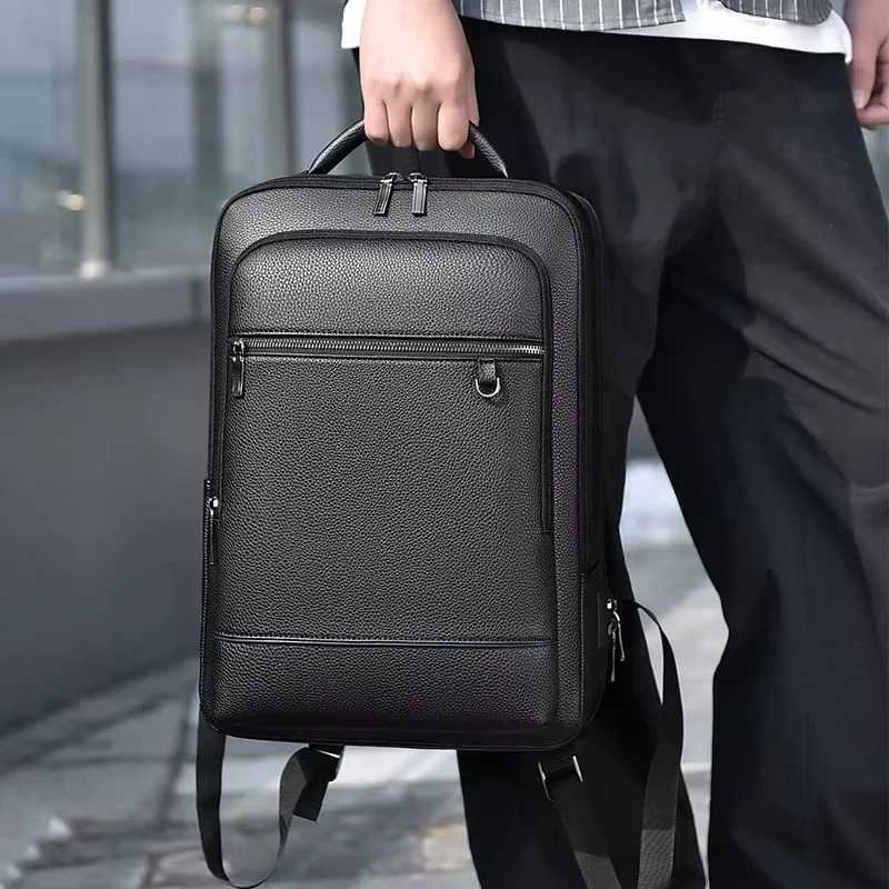 Mens 156 inch Laptop Backpack PU Leather Sahel USB Charging Executive Backpack Briefcase Off Travel Business Shoder Bag Y251011