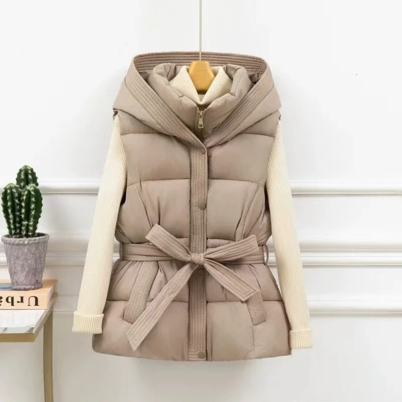 2025 Vest Women Jacket Puffer Parkas Windproof Lightweight Hooded Warm Waistcoat Female White Duck Down Coat Sleeveless 251029