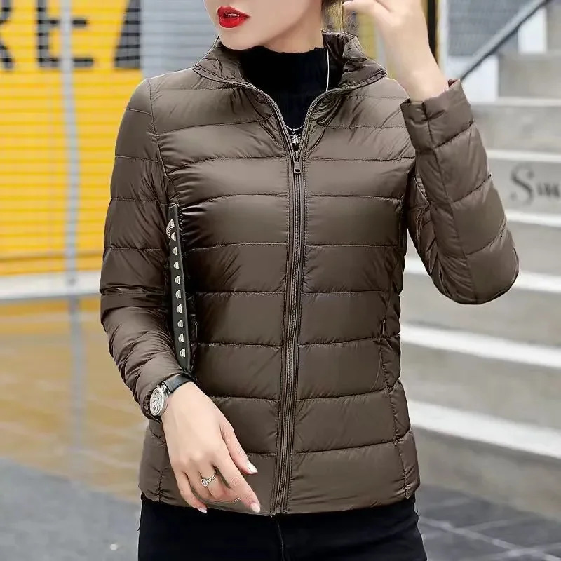 2025 Fashion Female Cold Jacket Women Winter Light White Duck Down Jacket Slim Puffer Jacket Portable Windproof Down Coat Top 251030