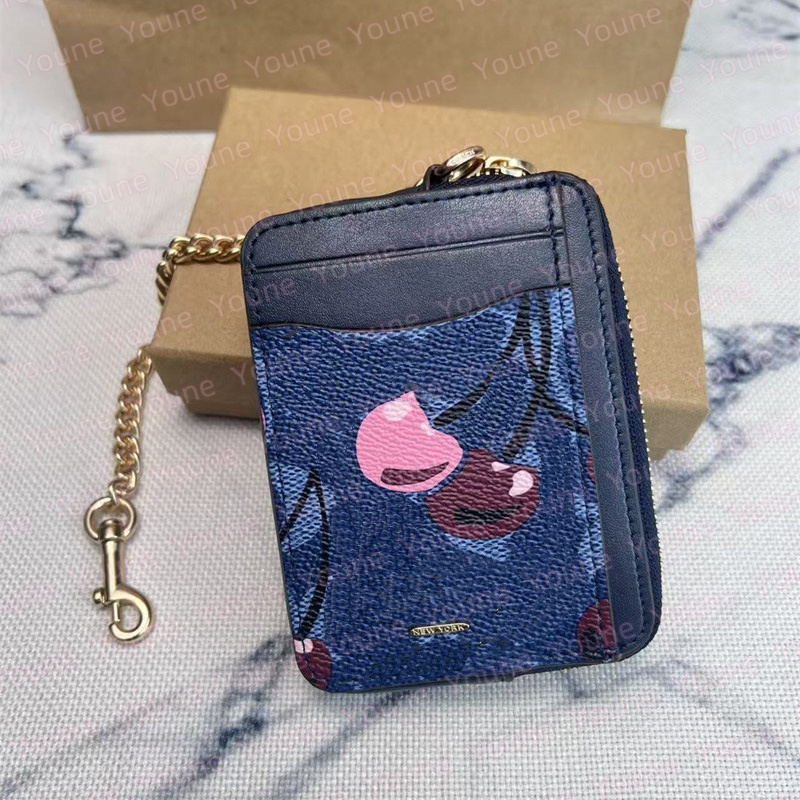 Designer Keychain For Women Bag Charm Keyring cherry Fashion Mens Zip Card Case In Signature Canvas Leather Wallet Keychains Luxury Co ch Purse Bag Pendant Key Holder
