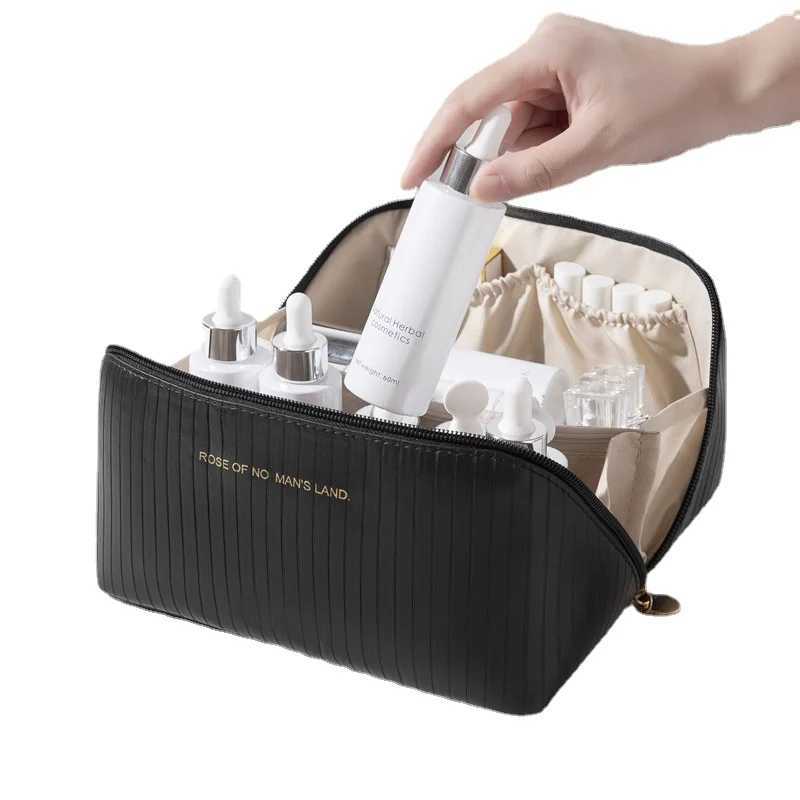 New Arrival Vertical Stripe Pillow Cosmetic Bag Women Large Capacity Portable Ins Travel Makeup Organizer Toiletry Bag J251115