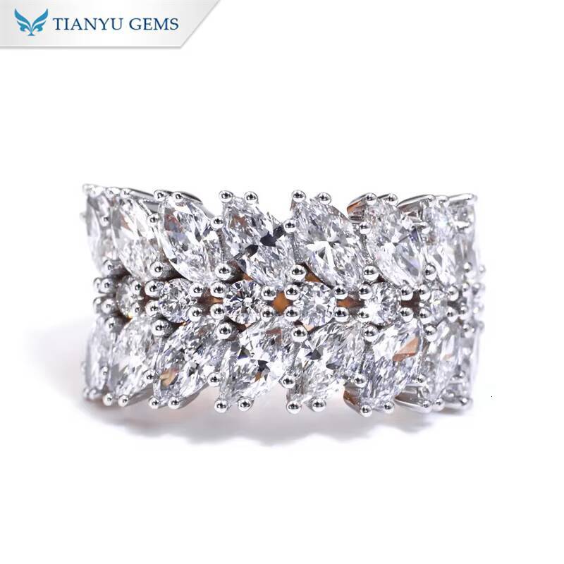 Tianyu Luxury 10K 14K 18K Solid Gold Jewelry Pear Round Cut Moissanite Bridal Ring Diamond Twotone Metal Engagement Rings