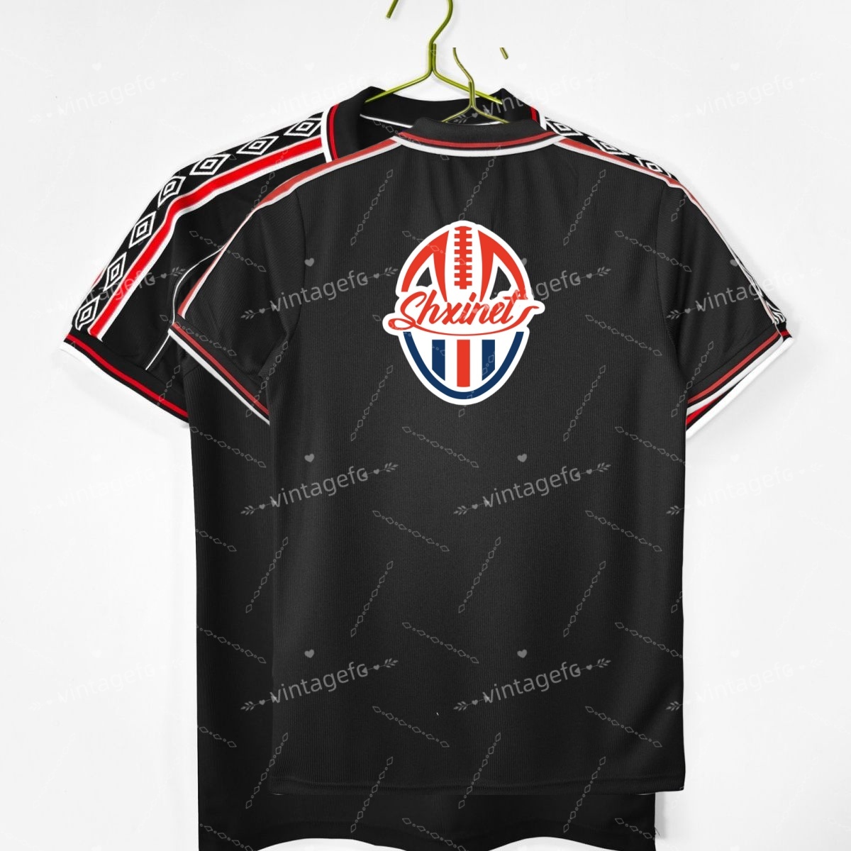 Support customization of classic 9899 season treble home away retro jerseys, Beckham team uniforms, and Giggs short-sleeved football jerseys