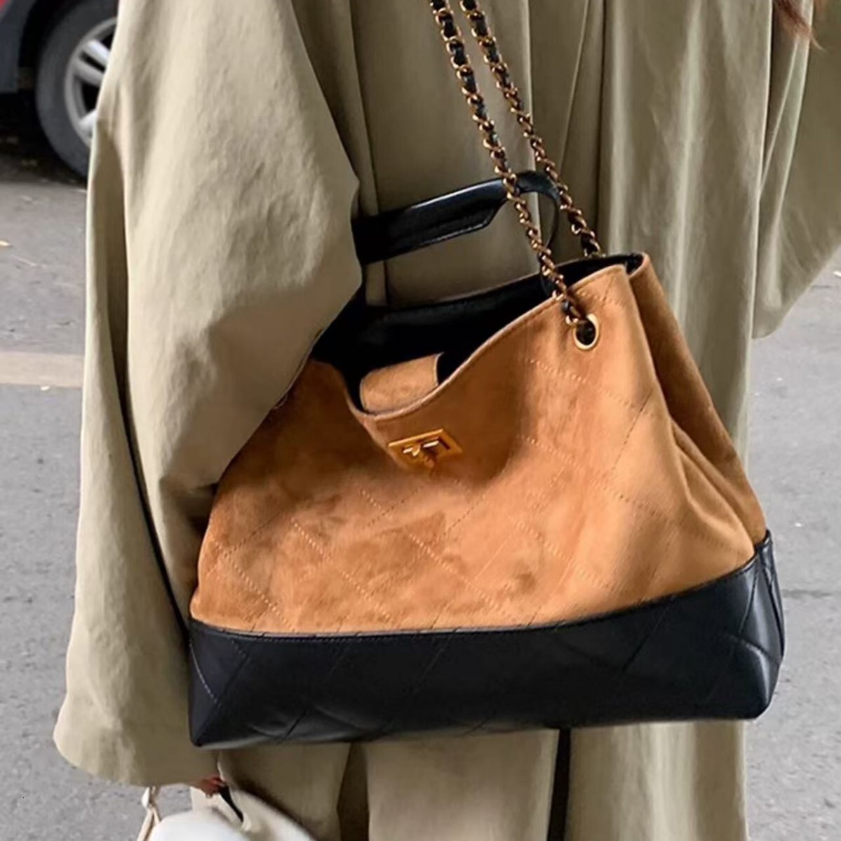 New matte suede patchwork European and American style quilted chain tote large capacity crossbody shoulder bag for women, fashionable designer bag