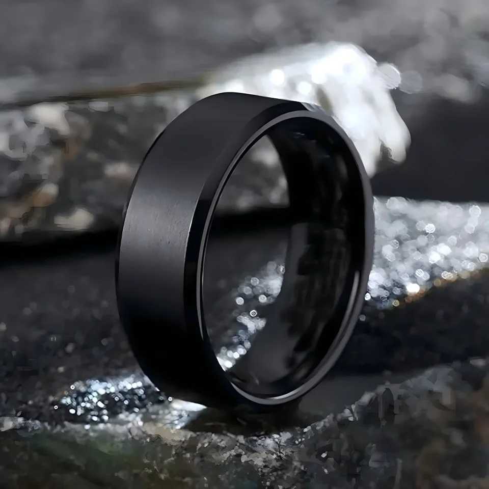 New Charm Jewelry Ring for Men Women Stainless Steel Black Rings Wedding Engagement High Quality Matte Male AccessoryW251030