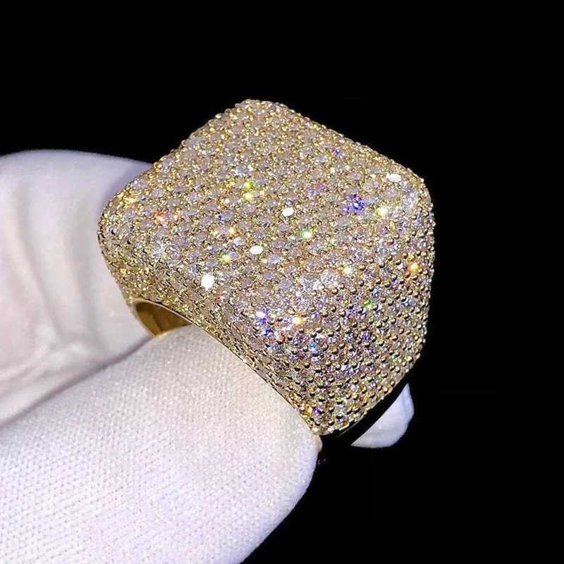 Huitan Geometric Square Shaped Cubic Zirconia Women Rings for Wedding Engagement Band Accessories Sparkling Trendy JewelryW251030