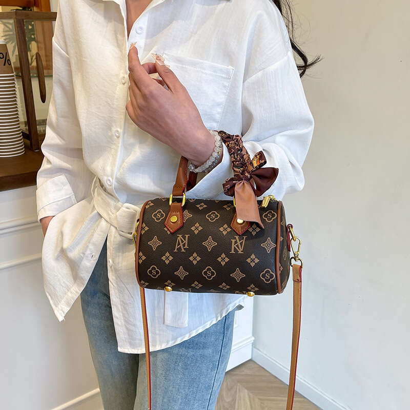 Boston Classic Print Simple Elegant Commuting Travel Special Offer Handbag Shoulder Women's Bag designer bag