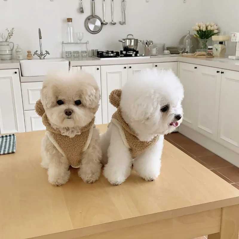 Cute Ins Warm Winter Pet Clothes Dog Cloak Shawl Mediumsized Dogs Coat Puppy ets Vest Teddy Thickened Cat Dog Clothes C251030