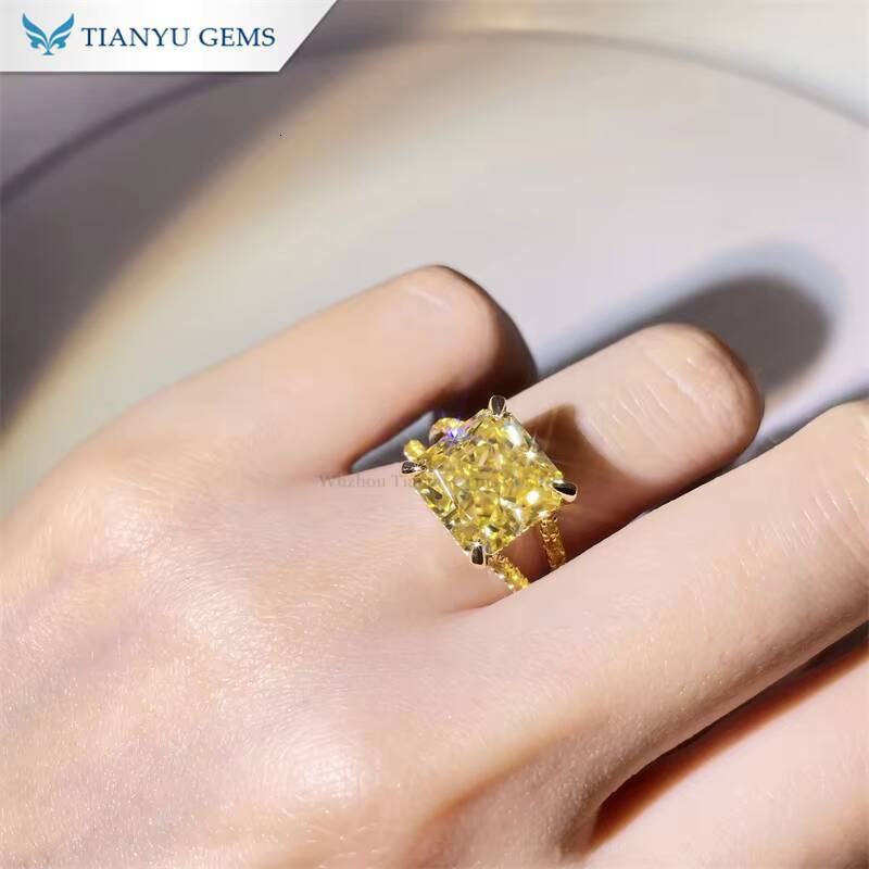 Tianyu Elegant Fancy Vivid Yellow Moissanite Diamonds Engagement Ring Crushed Ice Sparkle Timeless Design 10K 14K 18K Rings