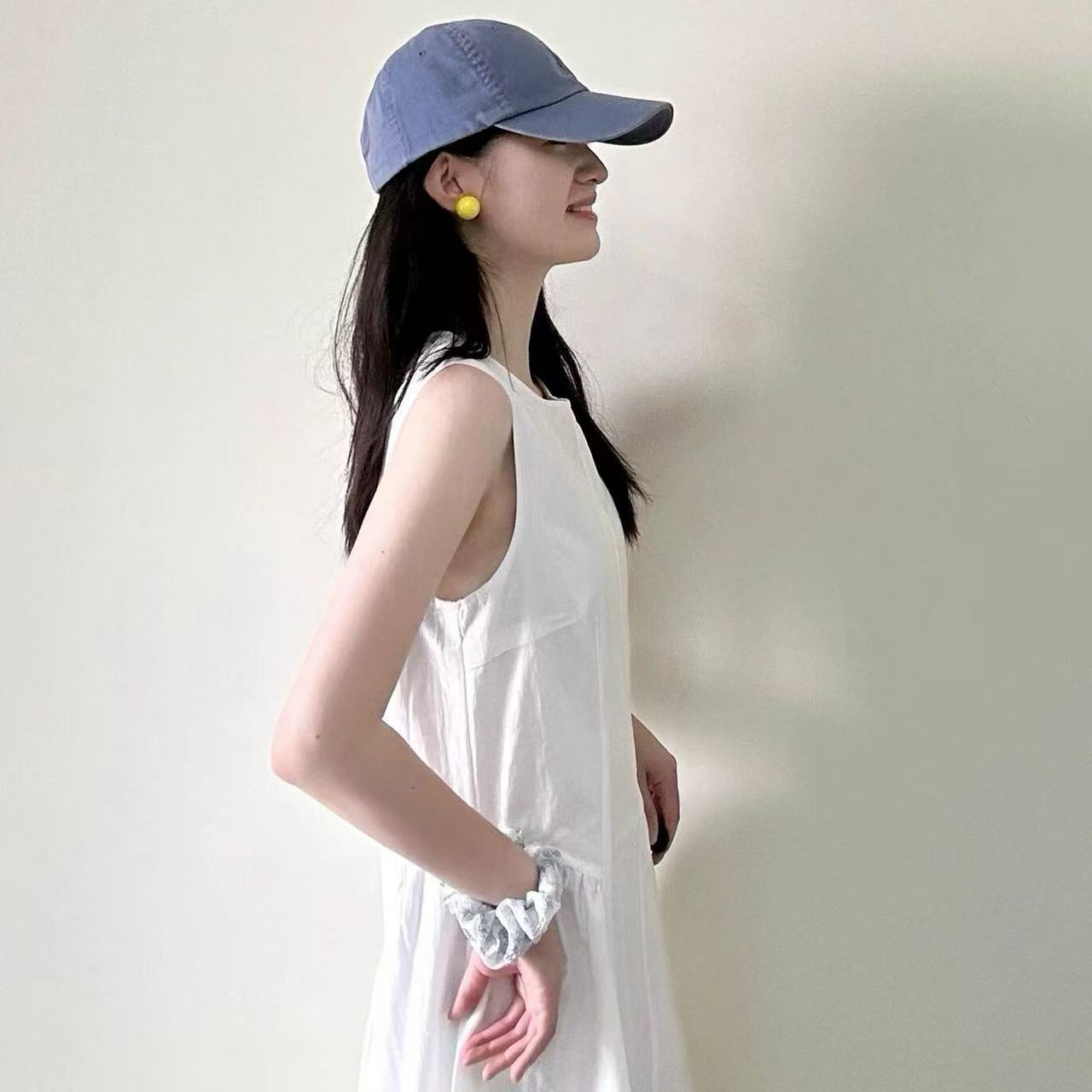 HL225 New Sleeveless White Vest Dress for Women