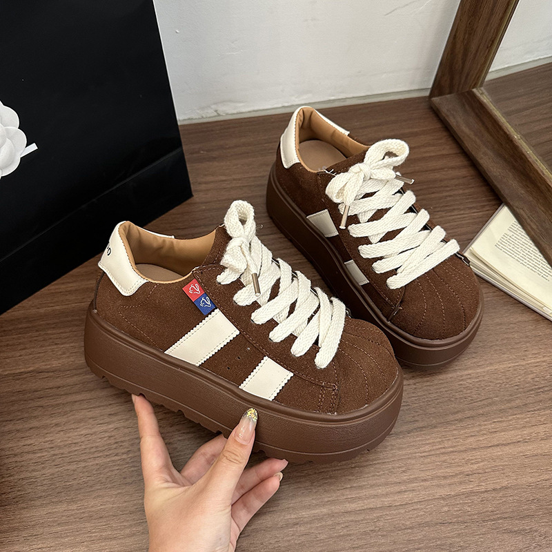 Matte big toe lace-up bread shoes versatile casual board shoes slimming moral training shoes flat shoes sneakers women's shoes2025