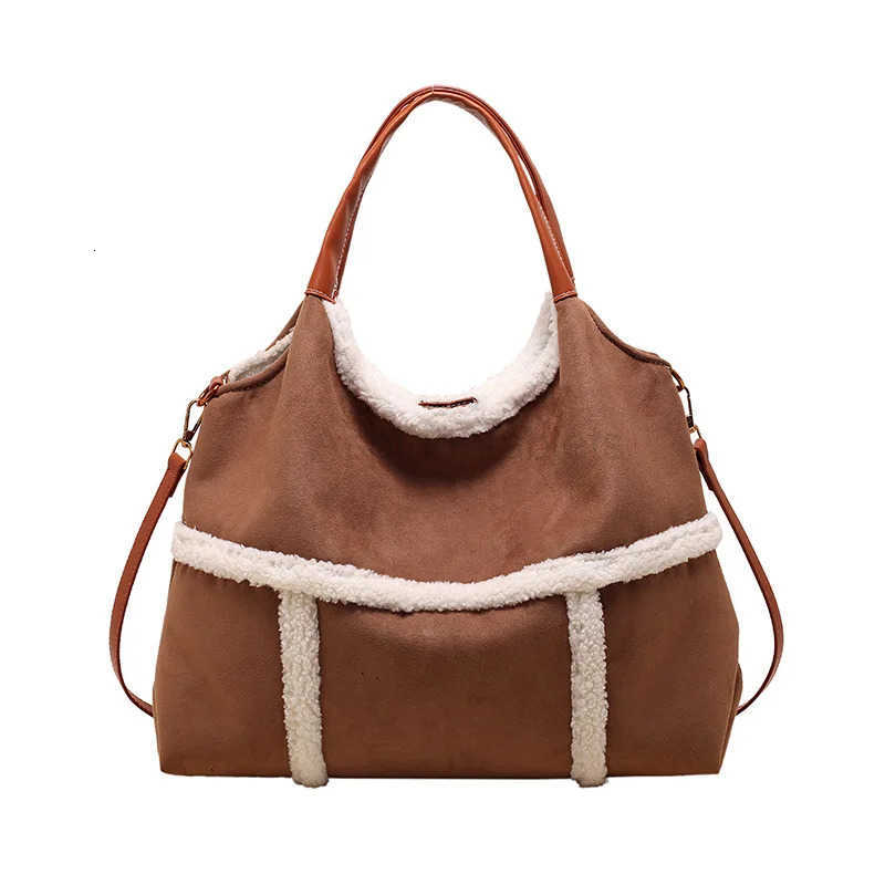 Fashion Trend Lamb Wool Patchwork Handbag for Women Hot Sale Autumn Winter New Large Capacity Suede One Shoulder Crossbody Bags M251030