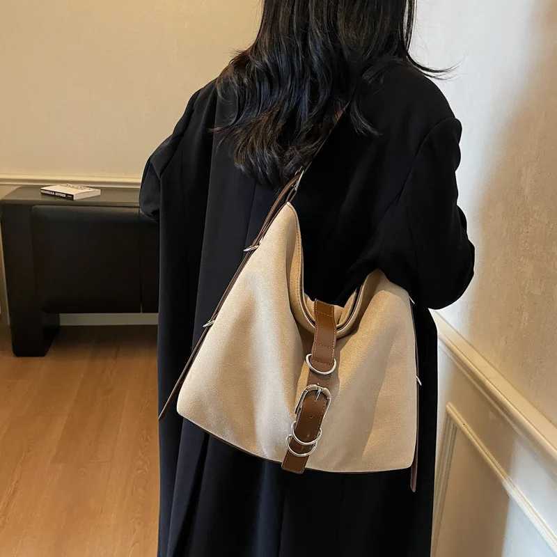 Designer bag Suede Tote Bags for Wen Shoder Bags Trendy Fiable Bucket Bag Large Capacity Crossbody Bags for Wen Bolsos Mujer Y251029