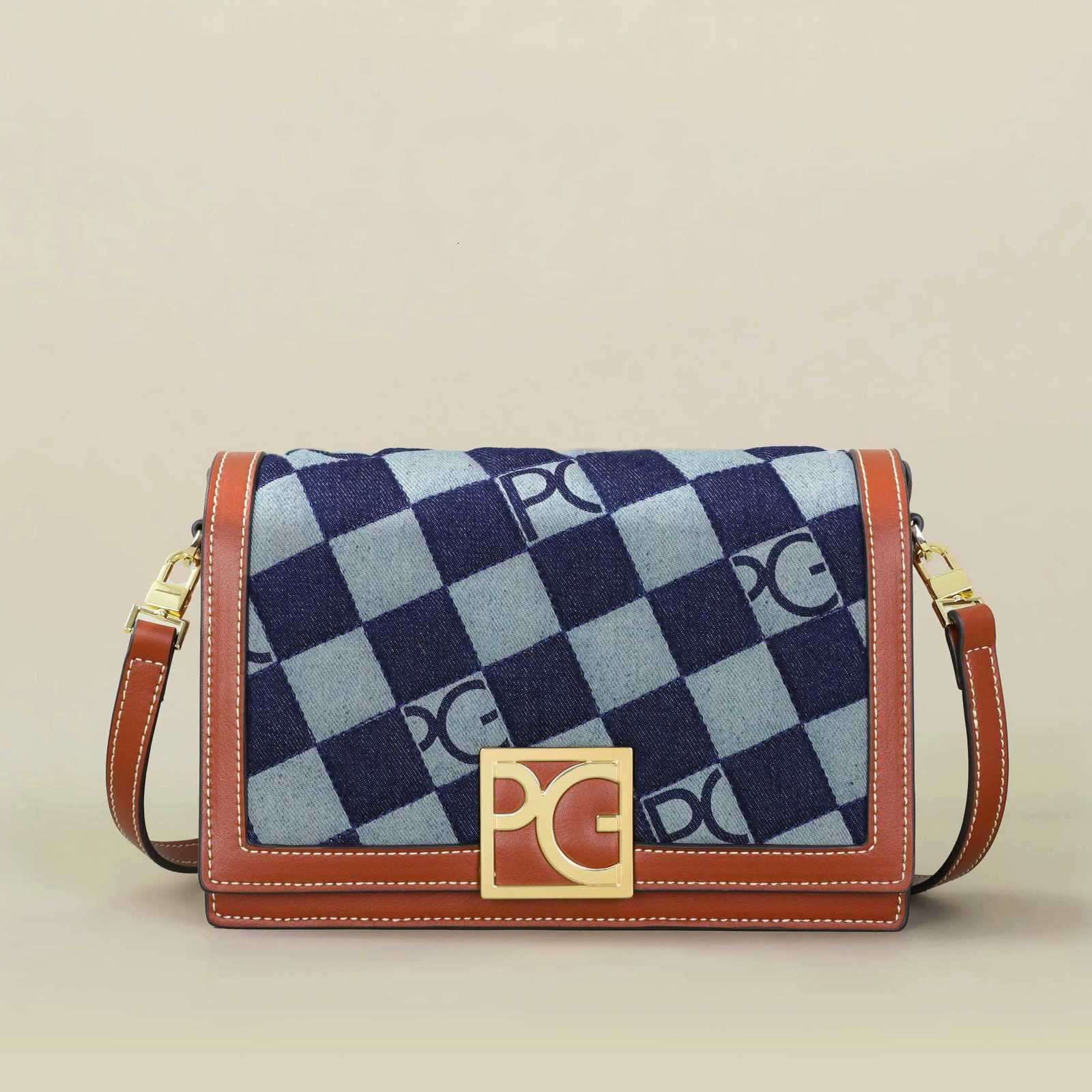 Designer bag PG Exquisite Luxury Brand Fi Design Handbag Classic Solid Design Shoder Bag Dark Letter Embossed Ladies Party Bag Y251029