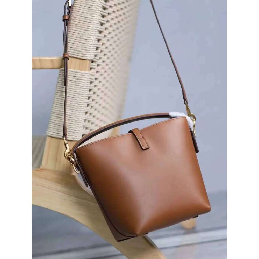 Designer bag 52 and designer bags Brown Bucket Bag Small Yanglin New Smooth Calfskin High Quality Casual Hundred Shoulder Crossbody