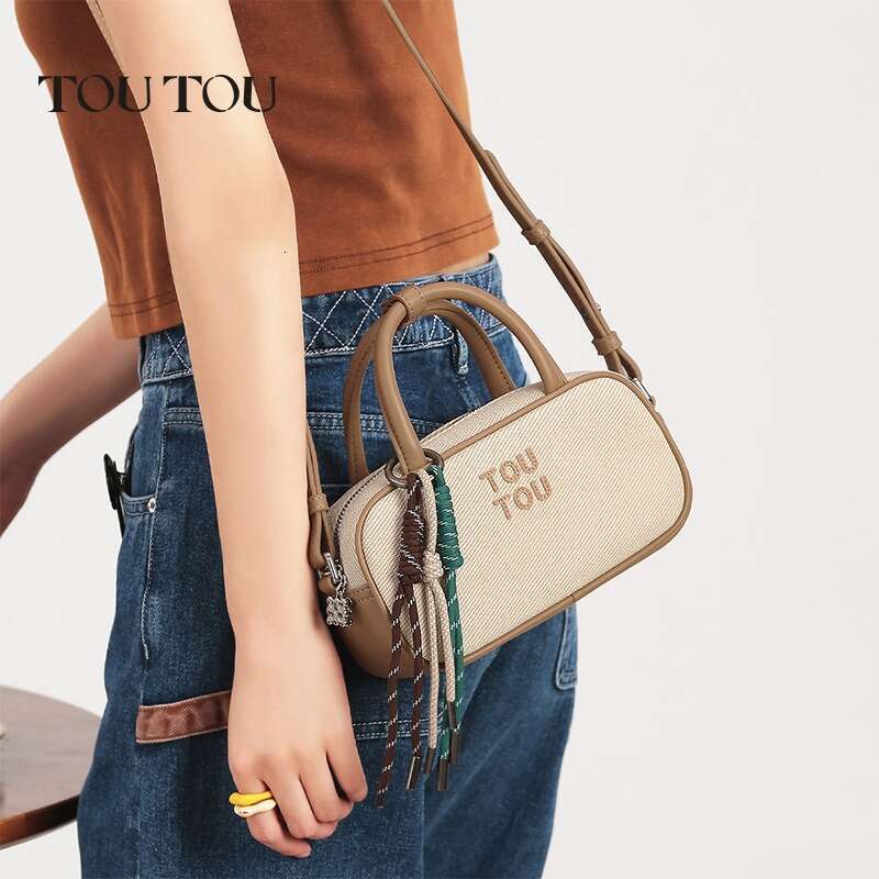 designer bag Luxury bag TOUTOU New Commuting High-Quality Handbag for Women Fashionable Simple Versatile Shoulder Crossbody Pillow Bag