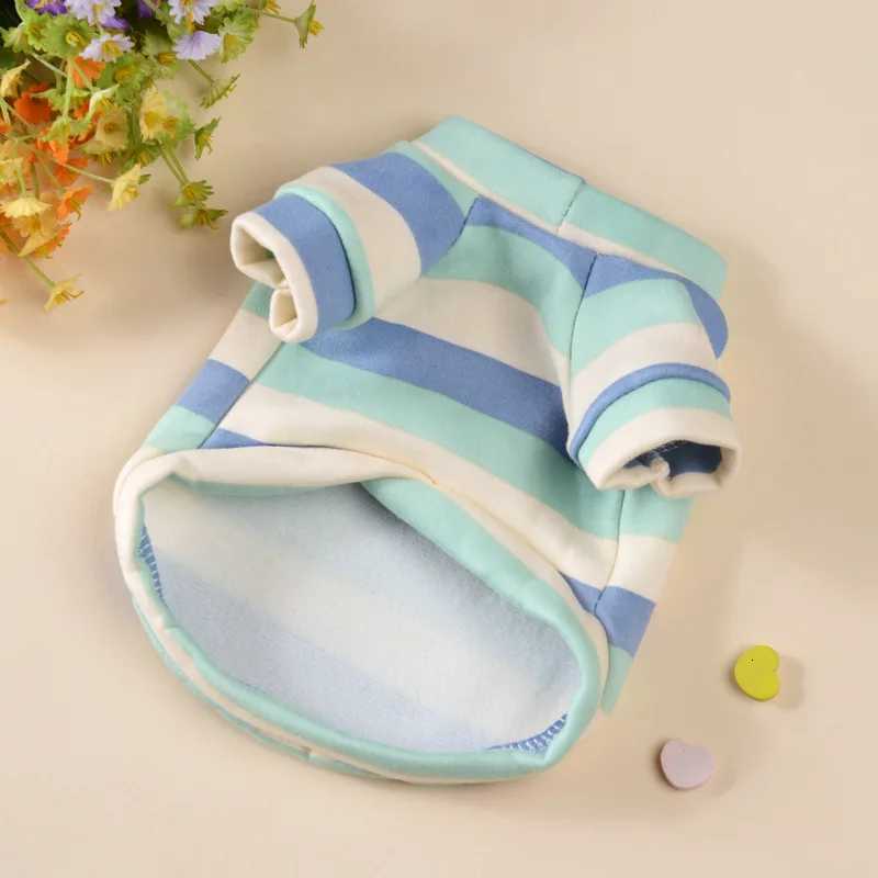 Warm Dogs Clothes Pug Winter Small Dog Hoodie Puppy Clothing Female Cat Costume Chihuahua Pets Products Designer Sweatshirt C251030