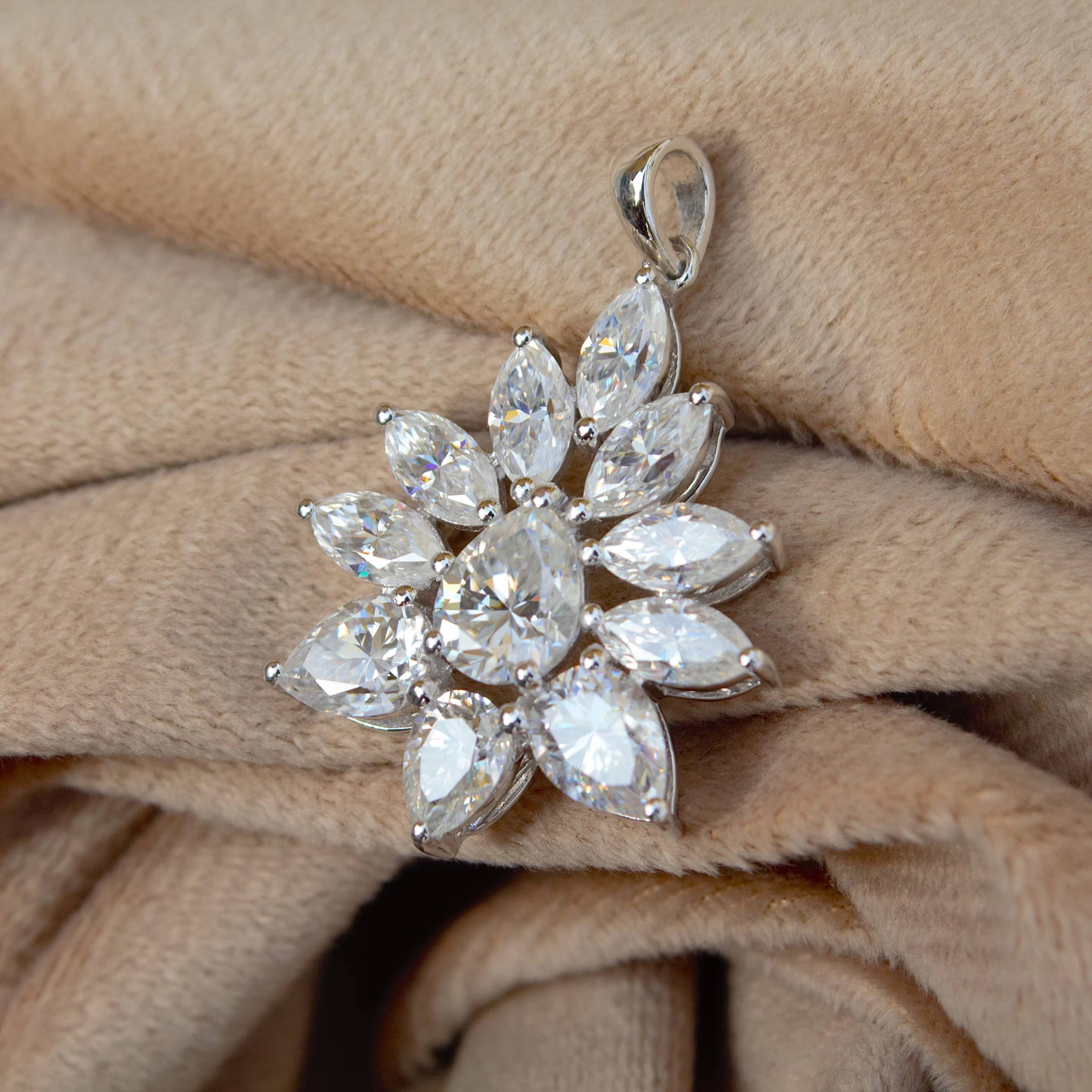 925 Silver Pendant with Pear Marquise Cut Moissanite Prong Setting Jewelry Without Chain Pendants Charms