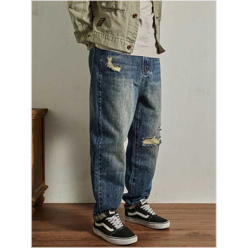 Personalized ripped jeans for men loose straight leg cool and trendy street retro wide leg denim pants J251030