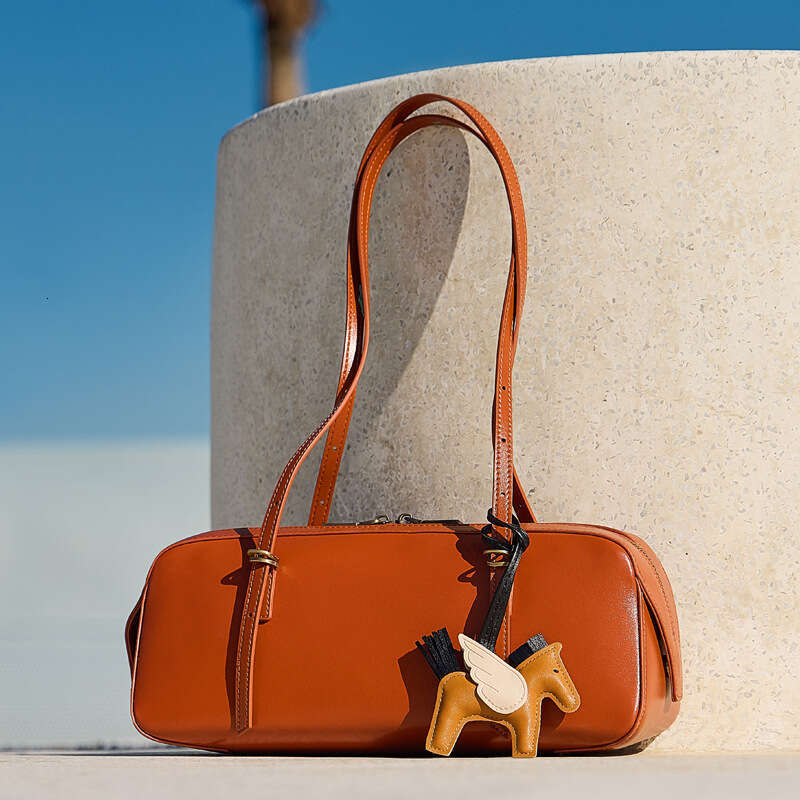 Genuine Leather Underarm Bowling Women Versatile Niche Vegetable Tanned Top Layer Cowhide Handbag Women's Bag