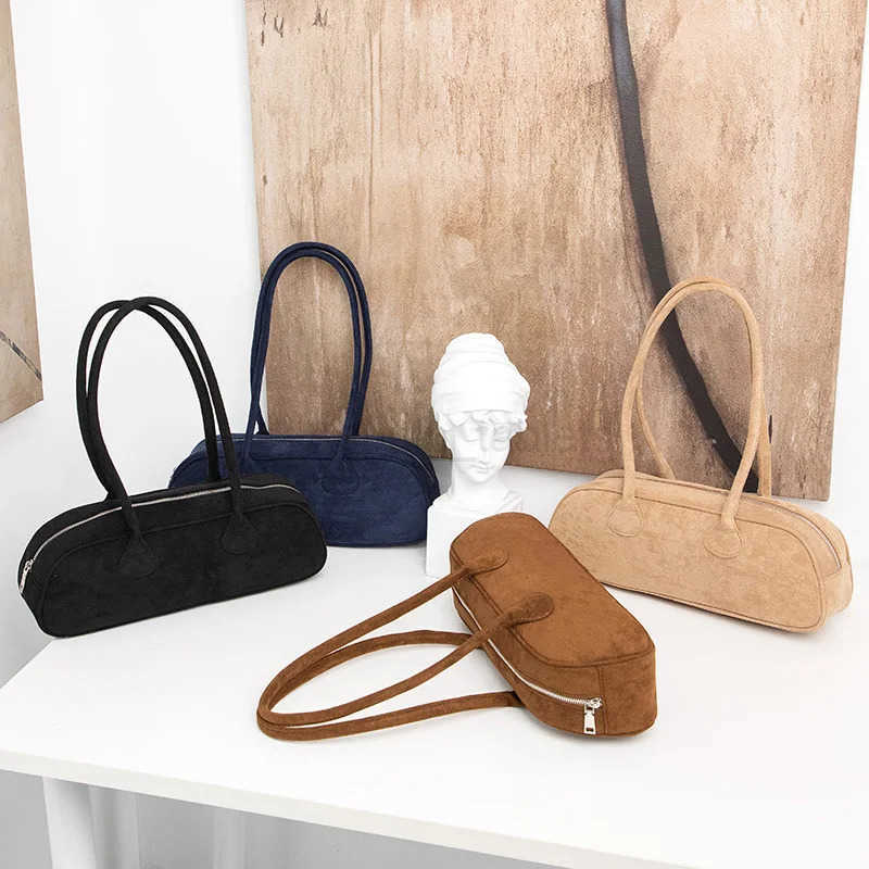 Fashionable New Trendy Small Design Suede Vegan Faux Fur French Bag for Women Soft and Plush Handheld Single Shoulder Bag M251030