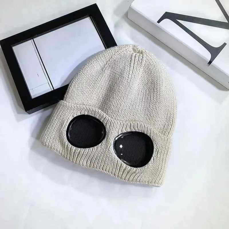 Unisex Men Women Knitted Hat with Goggles Windproof Winter Warmer Ski Beanies Soft Warm Antislip Ear ProtectionXJ251030