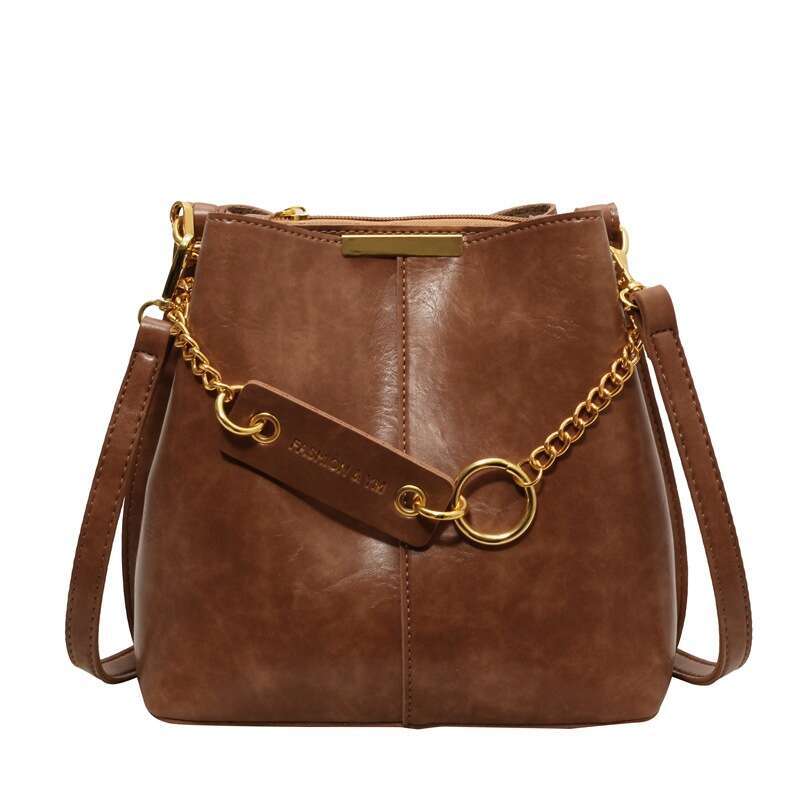 2025 Retro New Large Capacity Women's Shoulder Wide Strap Bucket Bag Fashionable Crossbody