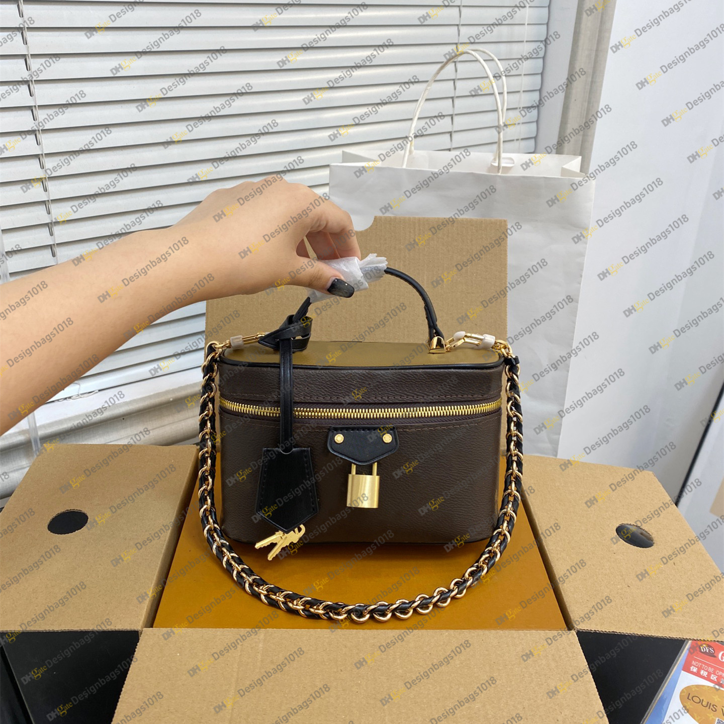 Top Designer bag Nice Vanity Women Toiletry Chain Shoulder Crossbody Bags Luxury Leather Cases Classic Lady Clutch Handbag Cosmetic Purse