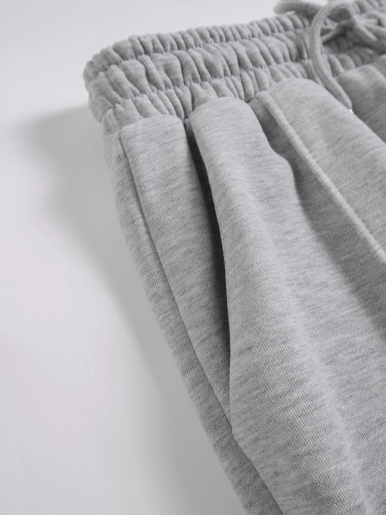 TwoPiece Set Womens Letter Patched Mock Neck Zip Up Bomber Jacket Pocket Drawstring Waist Sweatpants Casual Fashion Outfits 251029