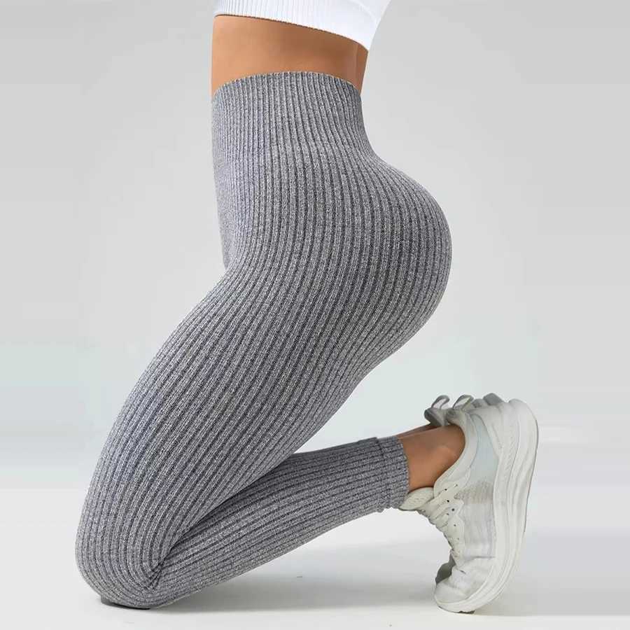 2025 New Women Leggings Seamless Sports Pants Sportswear Yoga Gym Leggings Womens Trousers Fitness Female Clothing J251030