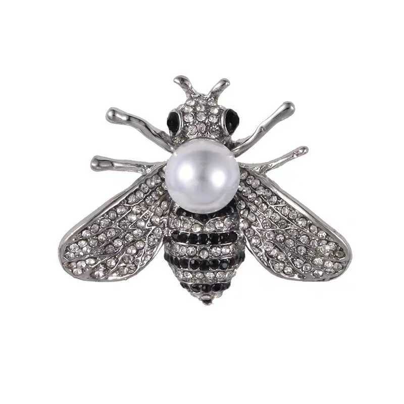 Pearl bee brooch womens fashion accessory highend and elegant corsage retro insect pin clothing and accessory Y251029