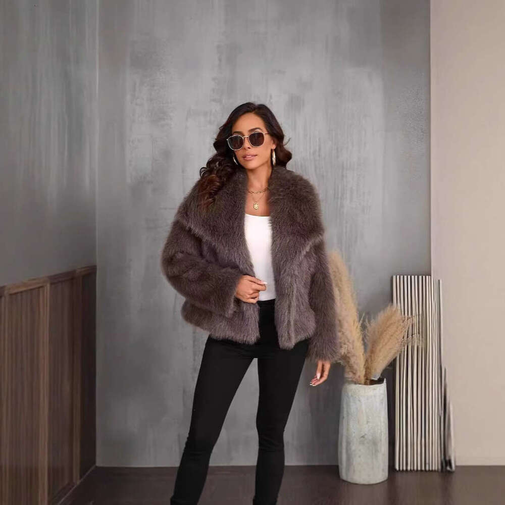 Large Fashion Fur Fox Short Lapel Faux Coat Fluffy