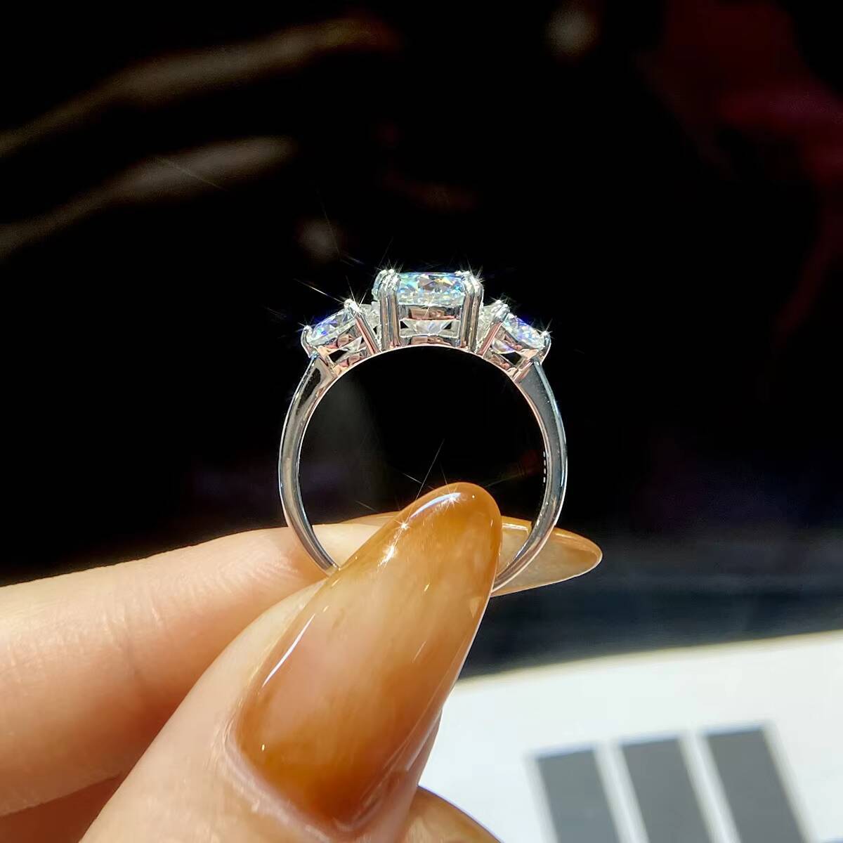 Fashion Women Moissanite Jewelry 925 Sterling Silver Rings Unique 3 Round Moissanite Diamond Ring for Women Luxury Wedding