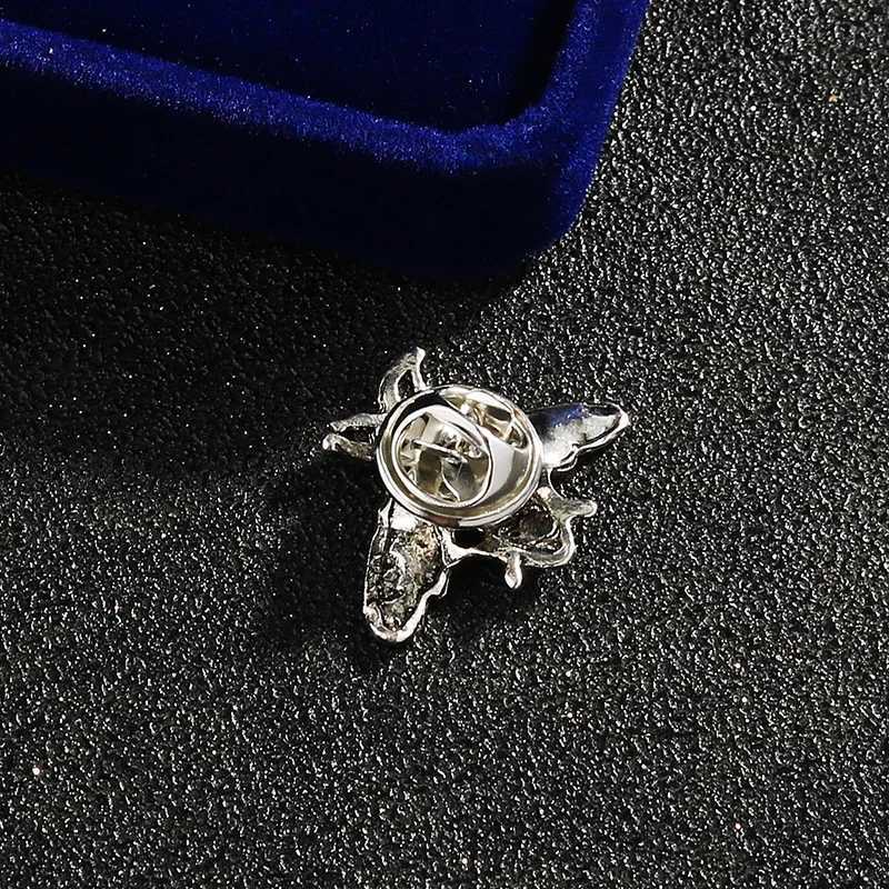 iRemiel Fashion Retro Creative Bee Brooches Suit Wedding Brides Mens and Womens Shirt Collar Pin Accessories for Women 1 PCS Y251029