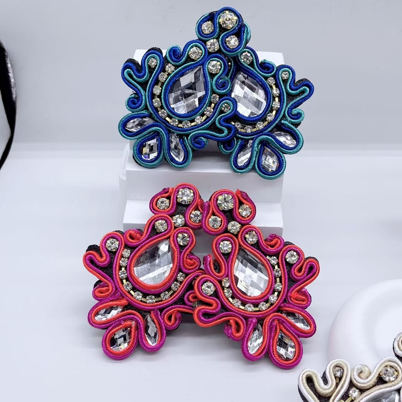 Stud Soutache Women's earrings Handmade Fashion jewelry Dangle Earring Long Large Boho Crystal Sutasz Accessories Female trendy gift 231124