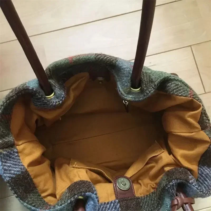 Miyagawa Autumn Winter Bags Womens Single Shoulder Bag Vintage Plaid Underarm Bag Small Bag Student Handbag 251029