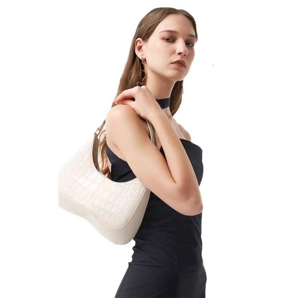 Armpit RUBY Niche Design Shoulder Handbag High-end Women's Bag