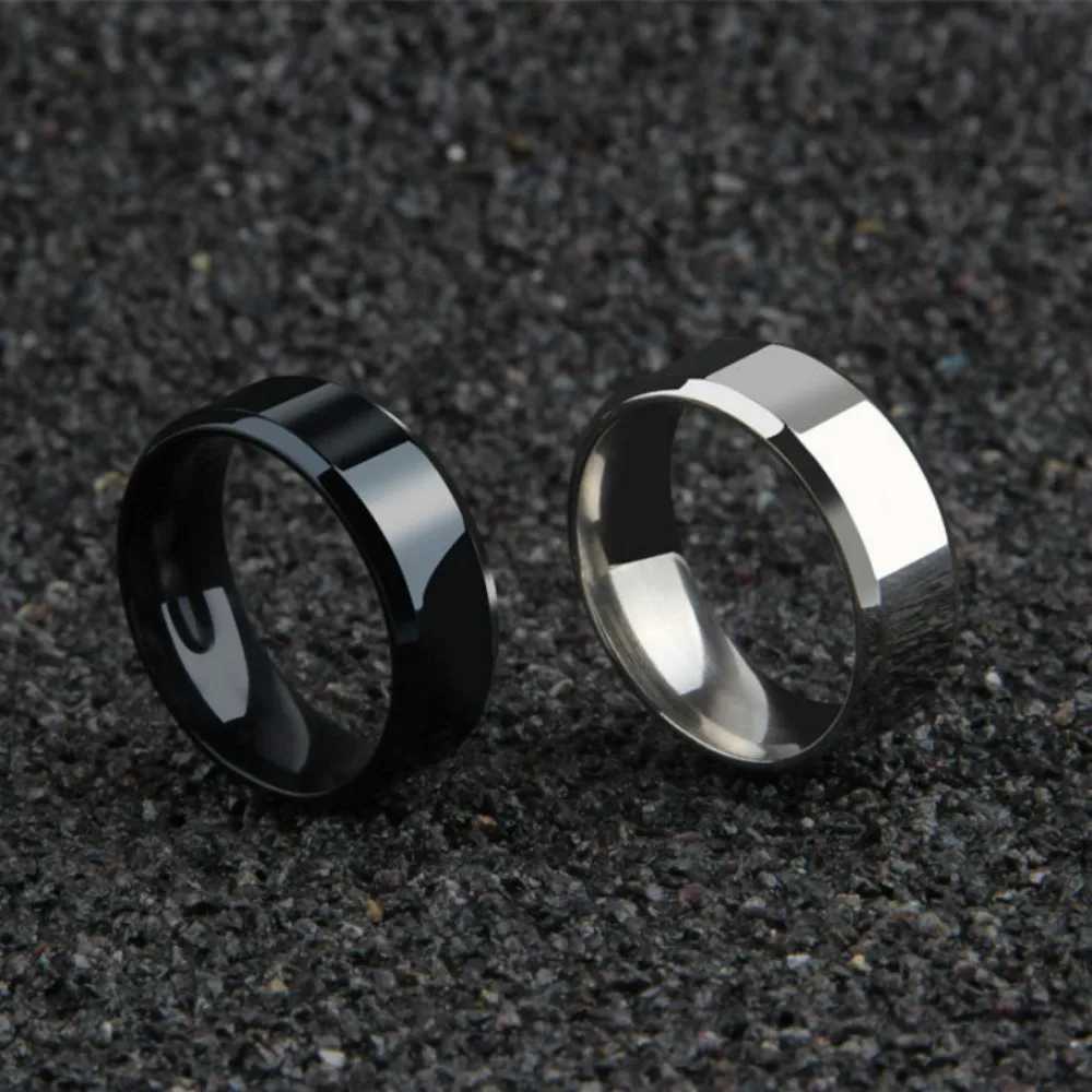 New Charm Jewelry Ring for Men Women Stainless Steel Black Rings Wedding Engagement High Quality Matte Male AccessoryW251030