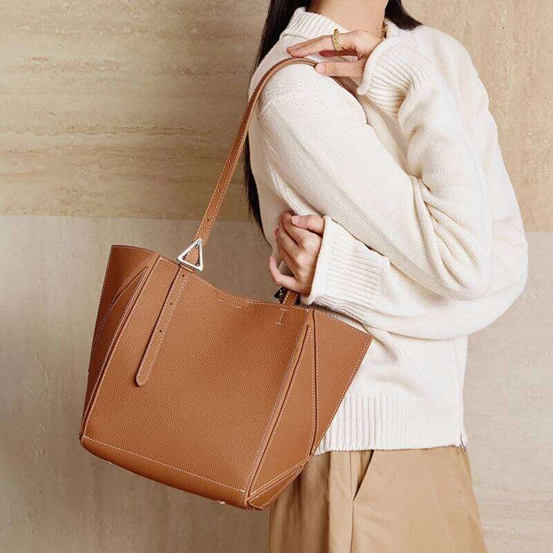 Designer bag 52 Hifashion Cowhide Genuine Leather Tote For Women 2025 Trend Designer Bucket Office Shoulder Bags Shopping Ladies Handbags