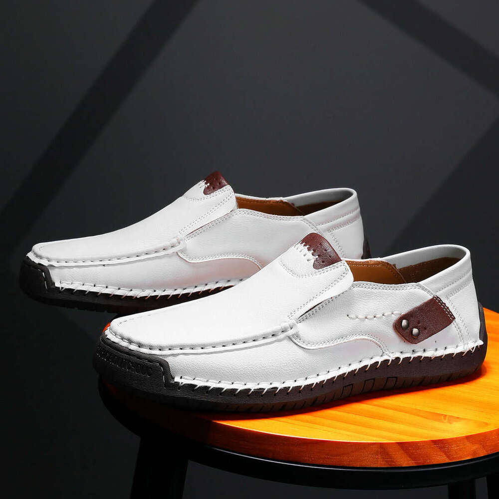 Semi-Custom Hand-Stitched Men's Outdoor Casual Slip-On Flat Leather Shoes Low-Top Large Size Loafers