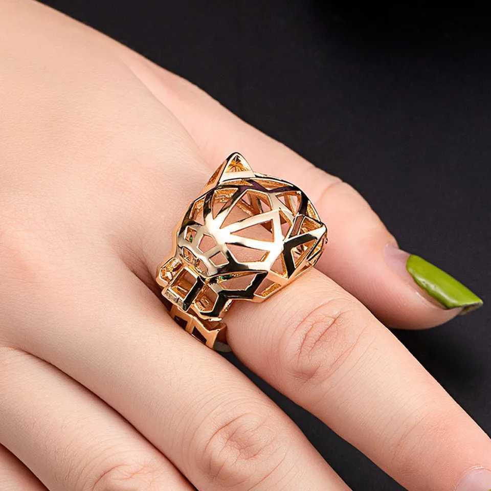 Zlxgirl New Fashion Statement Big Animal Ring For Women Girl Party Jewelry Duabi Gold Color Hollow Leopard Open finger ring anelW251030