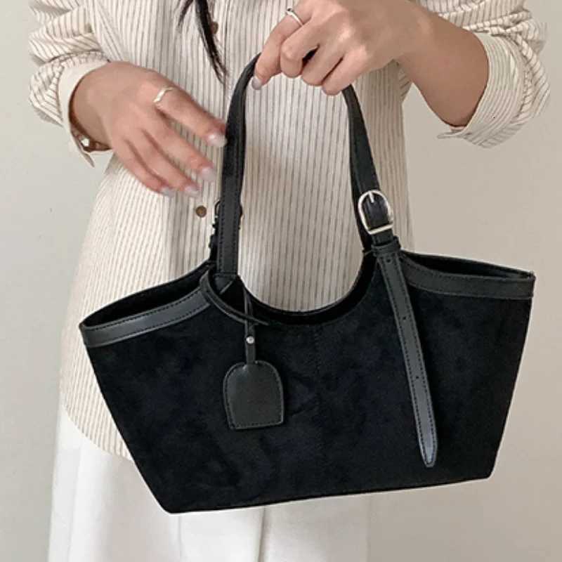 Designer bag Brand Wens Basket Bag Pahwork Design Versatile Handbag Large Capacity Autumn Winter Cmuting Shoder Underarm Bag Y251029