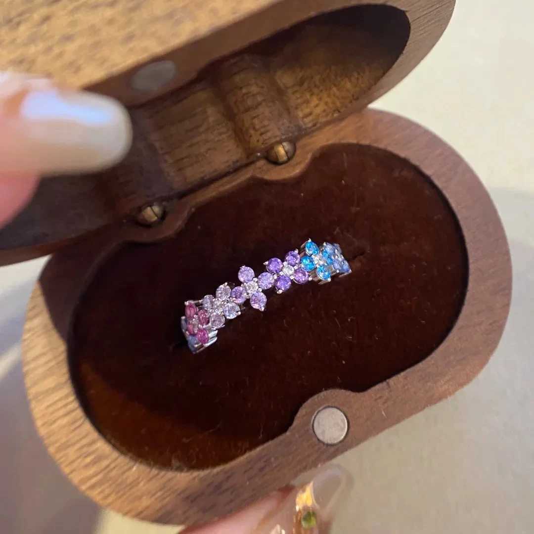 2025 New Elegant Stylish Gold Color Rings with Rainbow Colorful Cubic Zirconia Simple Fine Ring For Women Gifts for WomenW251030