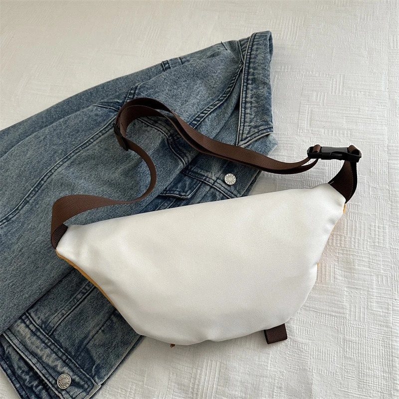 Japanesestyle Vintage Retro Colormatching Streetwear Trend Bag for Women Small Exclusive Diagonal Crossbody Bag Casual 251030